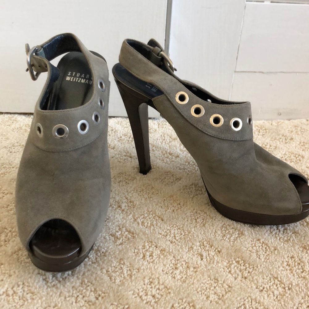 Stuart Weizmann size 6.5